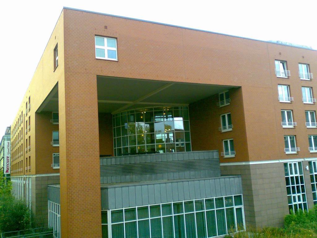nokia7390cam08.jpg