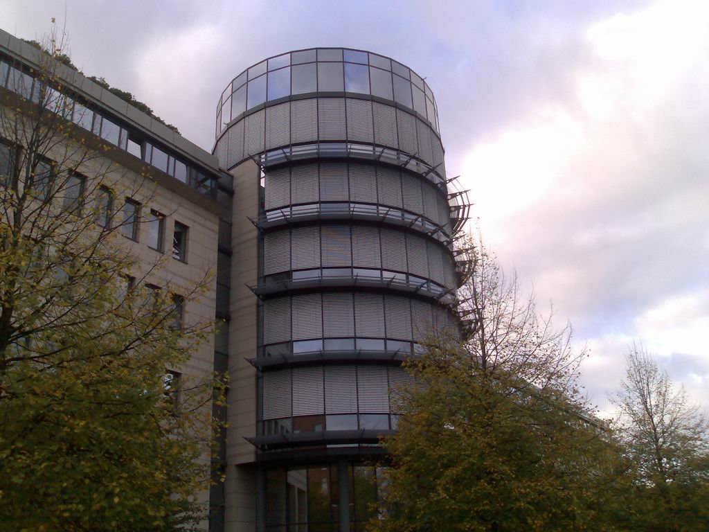 n80cam04.jpg