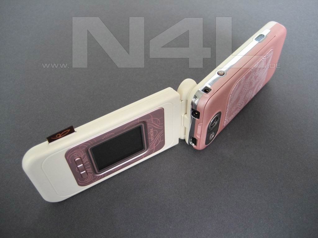 nokia739022.jpg
