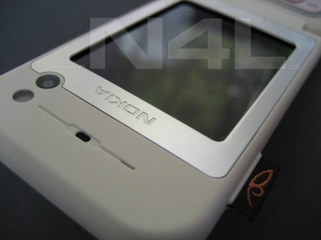 nokia739029.jpg