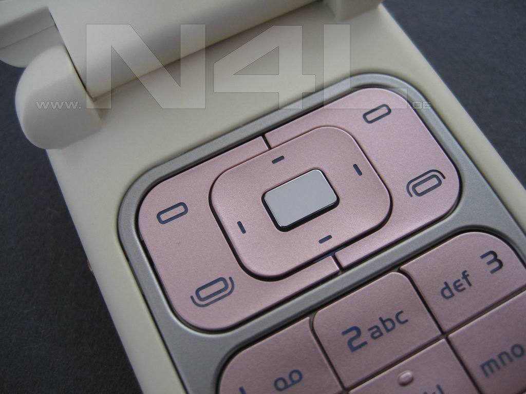nokia739033.jpg