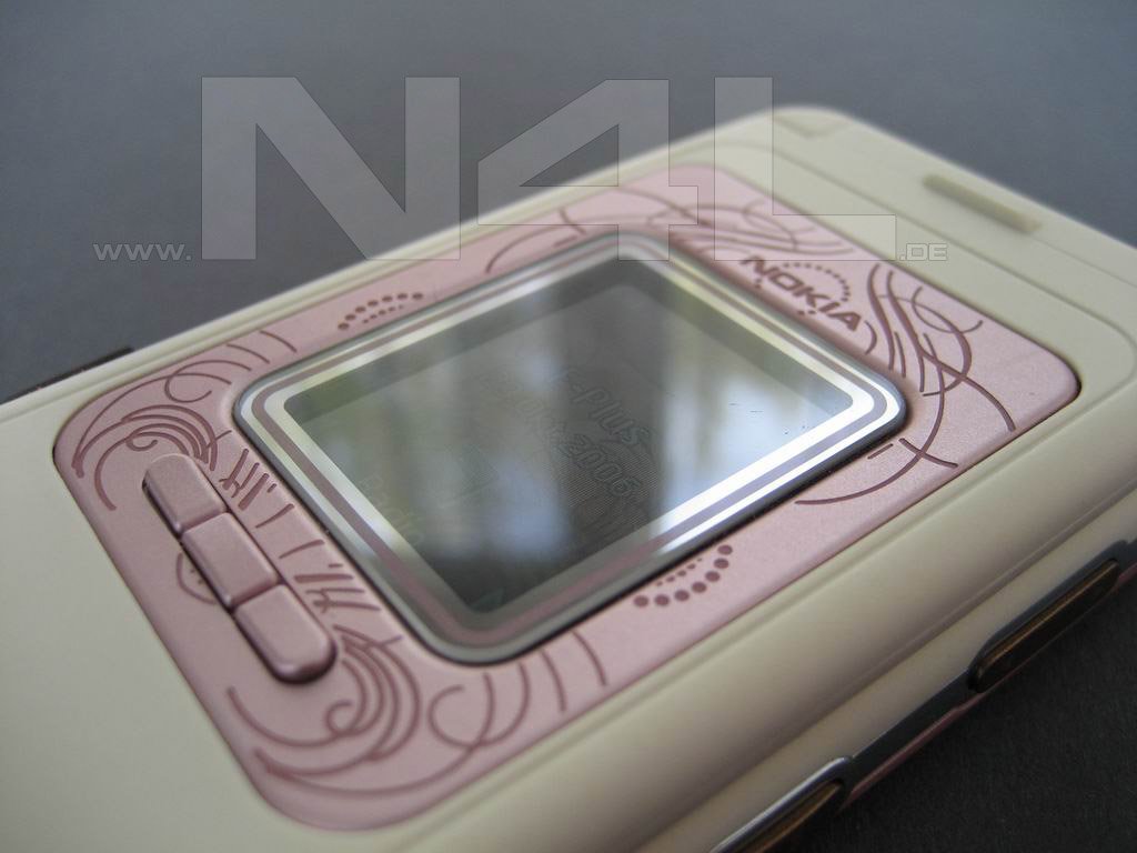 nokia739042.jpg