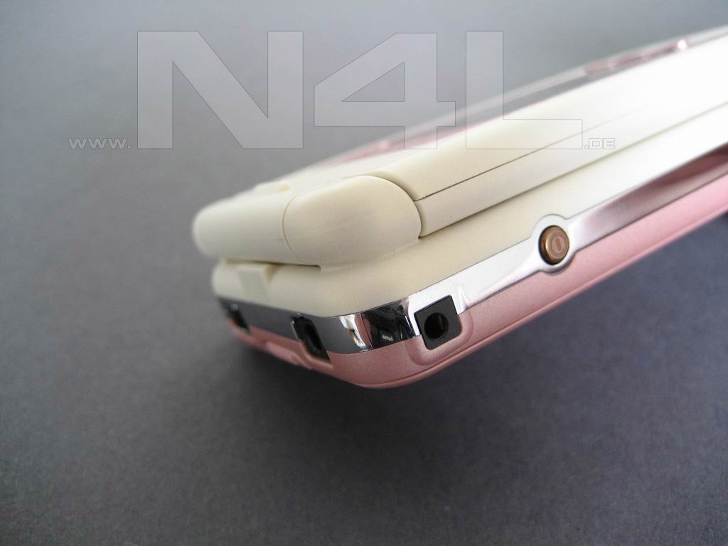 nokia739049.jpg
